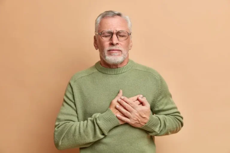 Heart Disease Symptoms: Early Detection is Key